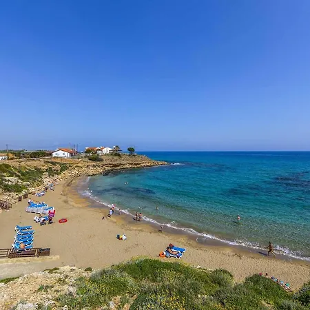 Pietra * Paralimni